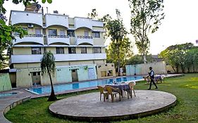 Sai Prasad Hotel Kolhapur 2*